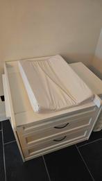 Pampertafel opzetstuk kast, Enlèvement