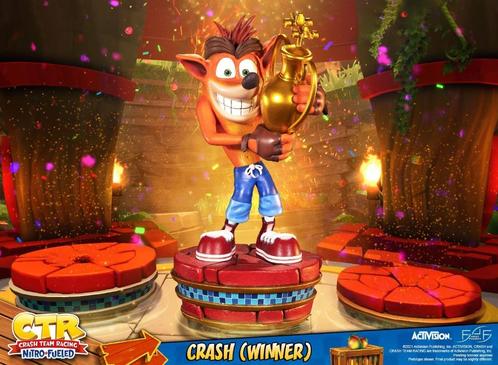 Crash Team Racing - Crash Winner Regular - First4Figures, Verzamelen, Beelden en Beeldjes, Nieuw, Ophalen