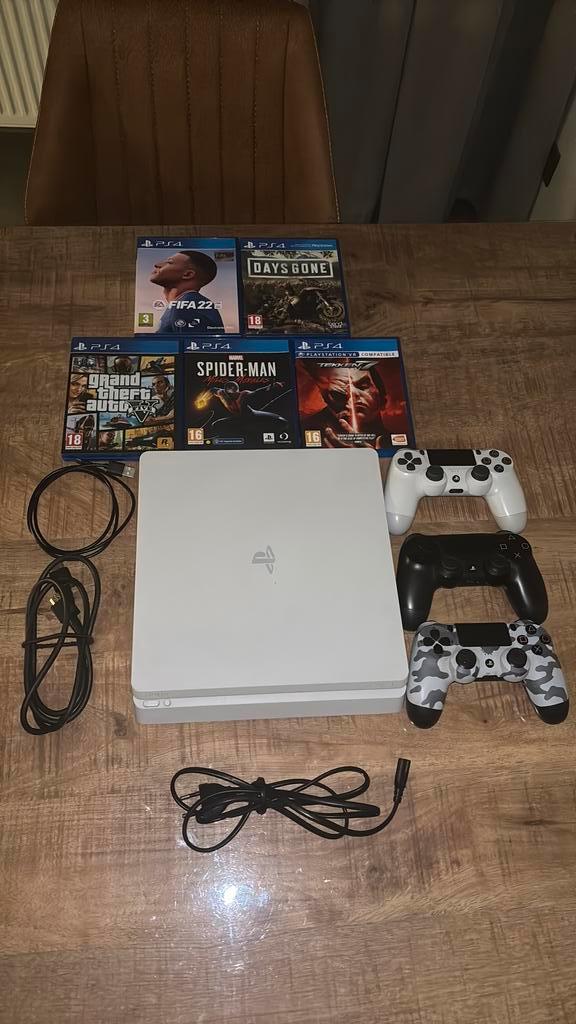 Ps4 slim 500GB - Benodigdheden & meer, Games en Spelcomputers, Games | Sony PlayStation 4, Gebruikt, Online, Ophalen