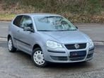 Volkswagen Polo 1.4 Essence **92000km** GARANTI..., Auto's, Volkswagen, Bedrijf, Handgeschakeld, Euro 4, Zilver of Grijs