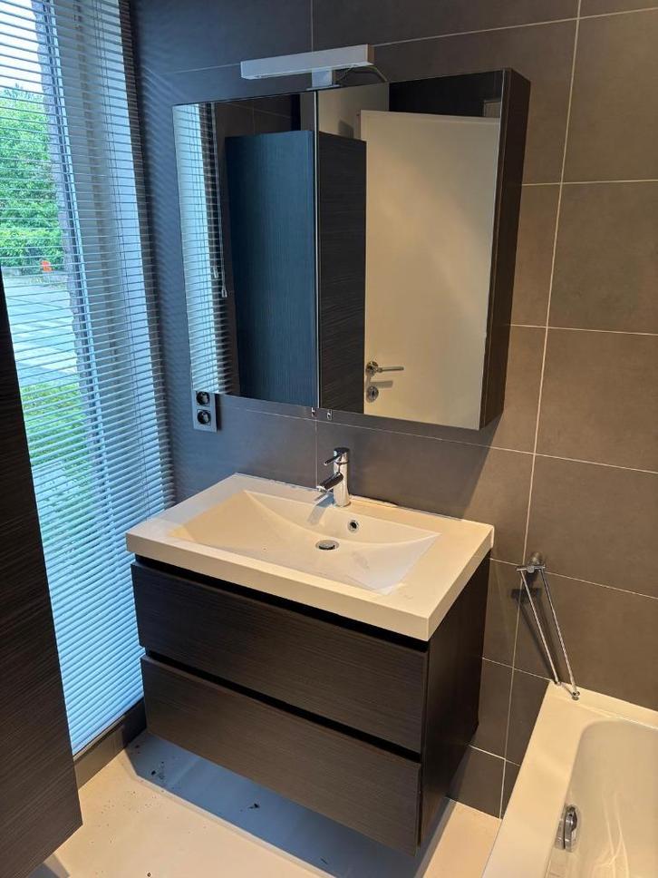 Zwevende kast & wastafel badkamer, Huis en Inrichting, Badkamer | Badkamermeubels, Gebruikt, Spiegelkast, Minder dan 100 cm, 50 tot 100 cm