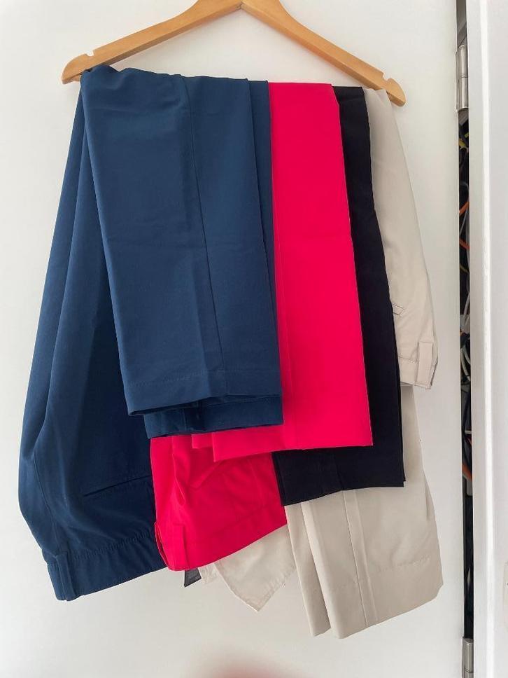 3 T40 golfbroeken, Kleding | Dames, Sportkleding, Zo goed als nieuw, Overige typen, Maat 38/40 (M), Overige kleuren, Ophalen