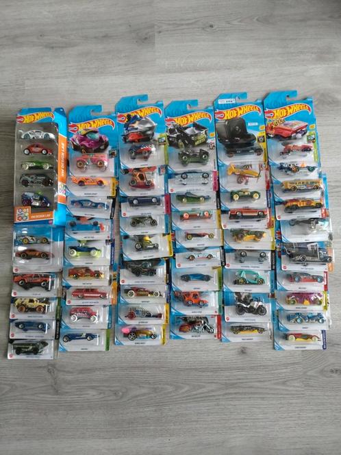 Heel veel nieuwe hot wheels, Kinderen en Baby's, Speelgoed |Speelgoedvoertuigen, Nieuw, Ophalen of Verzenden