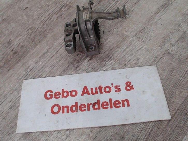 MOTORSTEUN VOOR Volkswagen Golf VII (AUA) (01-2012/03-2021), Auto-onderdelen, Ophanging en Onderstel, Volkswagen, Gebruikt