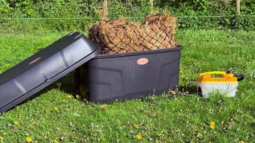 Hooistomer voor 10-12kg hooi beschikbaar voor biedingen