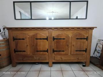 buffet massif beschikbaar voor biedingen