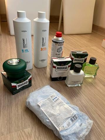 Allerlei kappersproducten beschikbaar voor biedingen