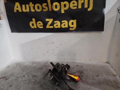 Fusee rechts-voor van een Ford Ecosport, Auto-onderdelen, Ophanging en Onderstel, Ford, Gebruikt, 3 maanden garantie, Ophalen of Verzenden