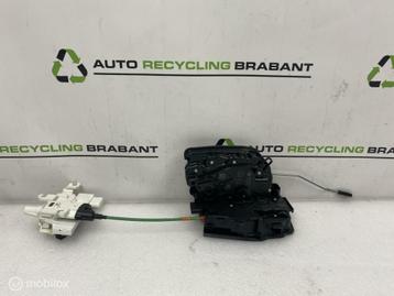 Slotmechanisme Achter BMW 5 Serie G30 G31 ORIG 51227477703 beschikbaar voor biedingen