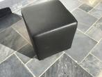Zwarte kunstleer poef, Huis en Inrichting, Zetels | Voetbanken en poefs, Ophalen