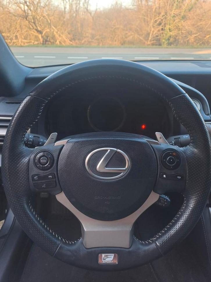 Lexus IS300h F Sport, Auto's, Lexus, Particulier, IS, ABS, Achteruitrijcamera, Airbags, Airconditioning, Alarm, Android Auto, Apple Carplay