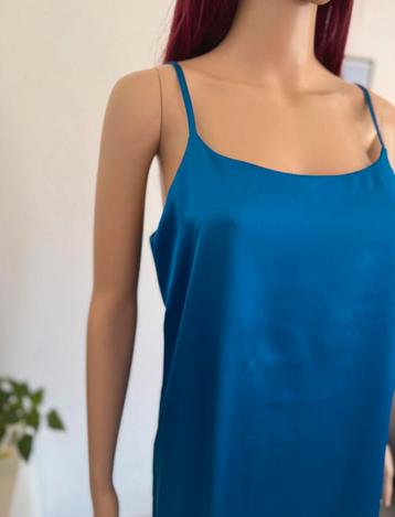 Beautiful satin slip dress (size S/M) new beschikbaar voor biedingen