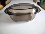 Grote braadpan van rookglas met deksel - ARCOPAL., Ophalen of Verzenden, Gebruikt, Glas, Overige typen