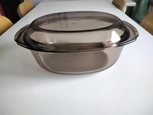 Grote braadpan van rookglas met deksel - ARCOPAL., Huis en Inrichting, Keuken | Potten en Pannen, Gebruikt, Overige typen, Glas
