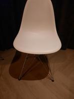 4 Eames plastic side chair, Huis en Inrichting, Stoelen, Ophalen, Gebruikt, Wit, Vier