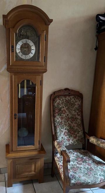 horloge pendule authentique en chêne en très bon état beschikbaar voor biedingen