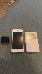 3 generaties ipods (retro collection items), Ophalen, Zo goed als nieuw