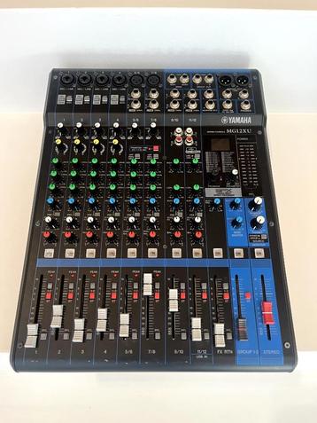 Yamaha MG12XU, Enlèvement ou Envoi, Utilisé, 10 à 20 canaux, Entrée micro