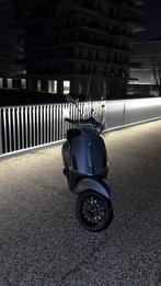 Vespa sprint a klasse, Fietsen en Brommers, Scooters | Vespa, Ophalen, Zo goed als nieuw