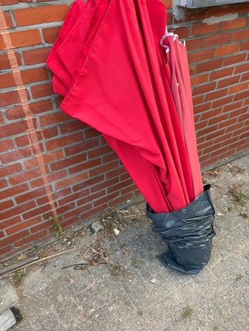 Parasol beschikbaar voor biedingen