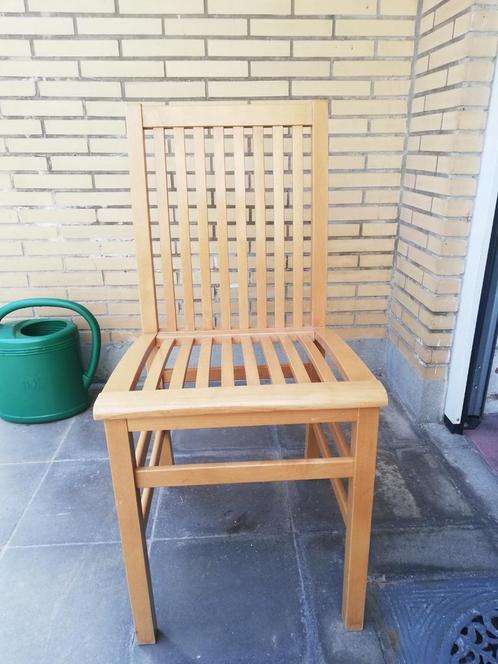 Een houten stoel, Huis en Inrichting, Stoelen, Gebruikt, Hout, Ophalen