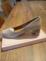 Chaussures neuf sur chatelineau, Enlèvement