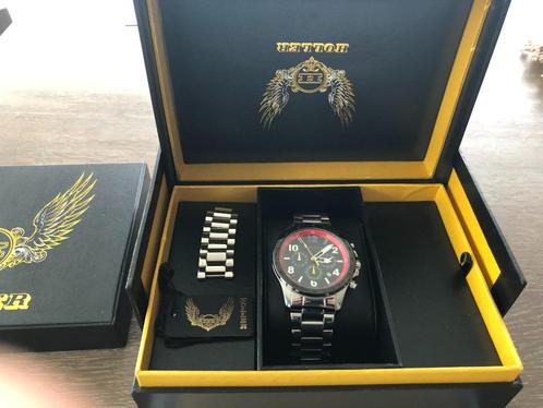 Sportieve herenhorloge Holler Invictus, Handtassen en Accessoires, Horloges | Heren, Zo goed als nieuw, Polshorloge, Overige merken