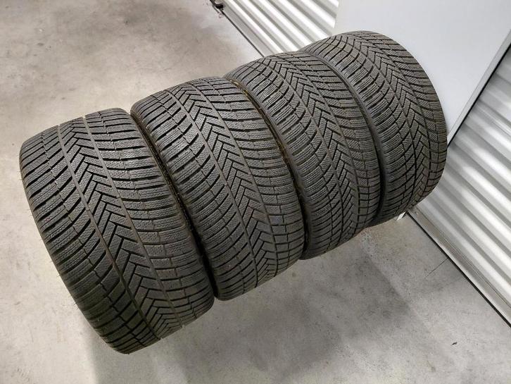 20 inch breedset winterbanden BMW 5-serie G30 G31 / MB W213, Autos : Pièces & Accessoires, Pneus & Jantes, Pneu(s), Pneus hiver