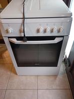 Electrisch gasfornuis Beko met oven, Elektronische apparatuur, Fornuizen, Ophalen, Gebruikt, Gas, Vrijstaand