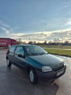 Renault Clio 1.2 Oasis 94000km (distributie ok, gekeurd), Auto's, Renault, Stof, 4 cilinders, Handgeschakeld, Grijs