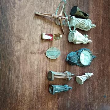 Religieuze objecten beschikbaar voor biedingen