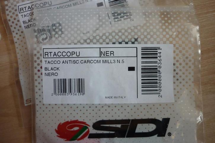 sidi een look schoenplaatjes en pedalen, Fietsen en Brommers, Fietsaccessoires | Fietskleding, Ophalen