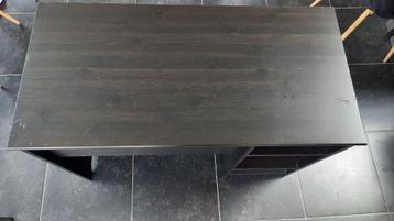 Zwart massief houten bureau (Ikea Hemnes) beschikbaar voor biedingen