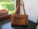 DELVAUX Vintage tawny nubuck tas met logo, Verzenden