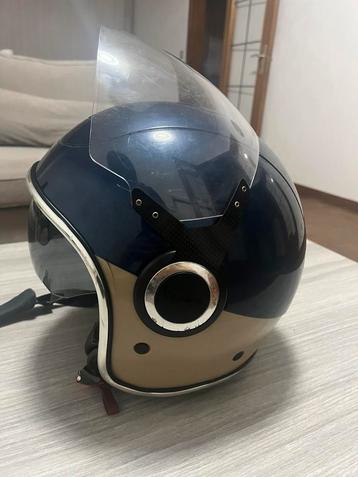 Vespa helm Maat M beschikbaar voor biedingen