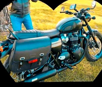 Triumph Bonneville T120 gouden lijn  beschikbaar voor biedingen