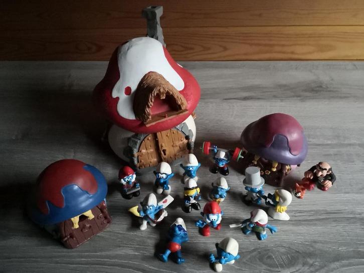 Set van paddenstoelen en smurfen (Peyo), Collections, Schtroumpfs, Enlèvement