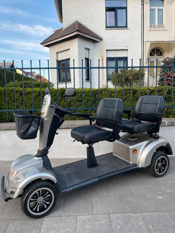 Scootmobiel Vermeiren Limo deux places état neuf, Divers, Enlèvement ou Envoi, Pliant, Comme neuf, Fauteuil roulant électrique
