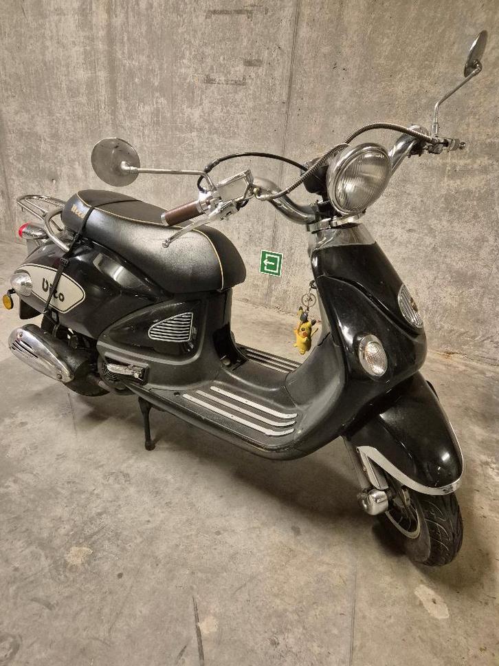 NECO 150cc (nieuwe cilinder enz.. ) mag met B-rybewijs.., Fietsen en Brommers, Scooters | Overige merken, Gebruikt, Benzine, Ophalen