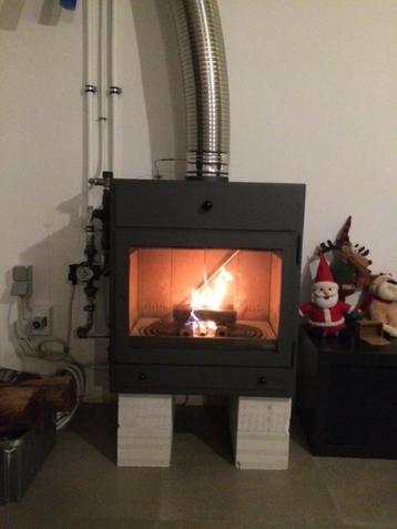 DDG Houtkachel Hydro F40S 35Kw, Enlèvement, Utilisé, Bois, Poêle à bois