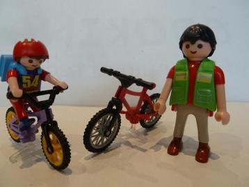 Playmobil met papa met de fiets naar school beschikbaar voor biedingen