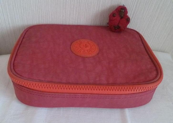 Kipling zeer grote tweekleurige pennenetui + aap, Diversen, Schoolbenodigdheden, Gebruikt, Ophalen of Verzenden