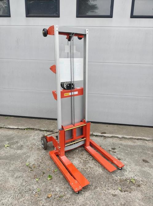 Montagelift, Doe-het-zelf en Bouw, Bouwliften, Zo goed als nieuw, Ophalen