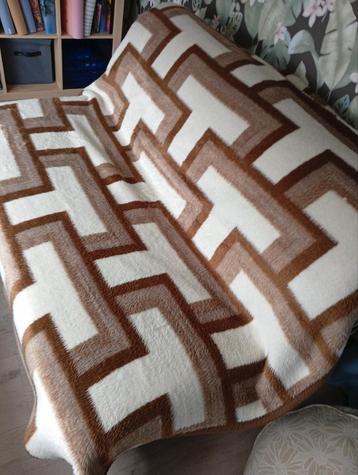 Mooie,zachte vintage/retro design deken/plaid beschikbaar voor biedingen