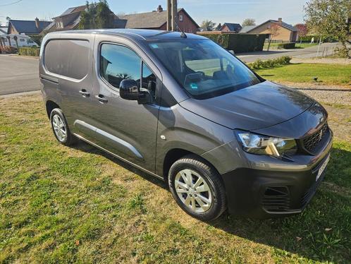Peugeot partner full option in zeer nette staat., Auto's, Peugeot, Particulier, Partner, Achteruitrijcamera, Adaptive Cruise Control