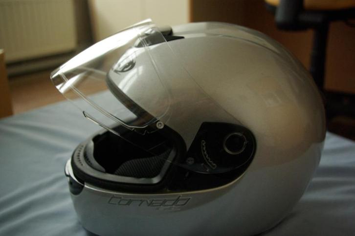 Casque moto Lazer Tornado S Vintage Etat neuf, Motoren, Kleding | Motorhelmen, Integraalhelm, S, Lazer, Ophalen of Verzenden