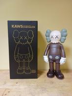 Kaws companion 35cm bruin in doos art designer toy bearbrick, Antiek en Kunst, Verzenden