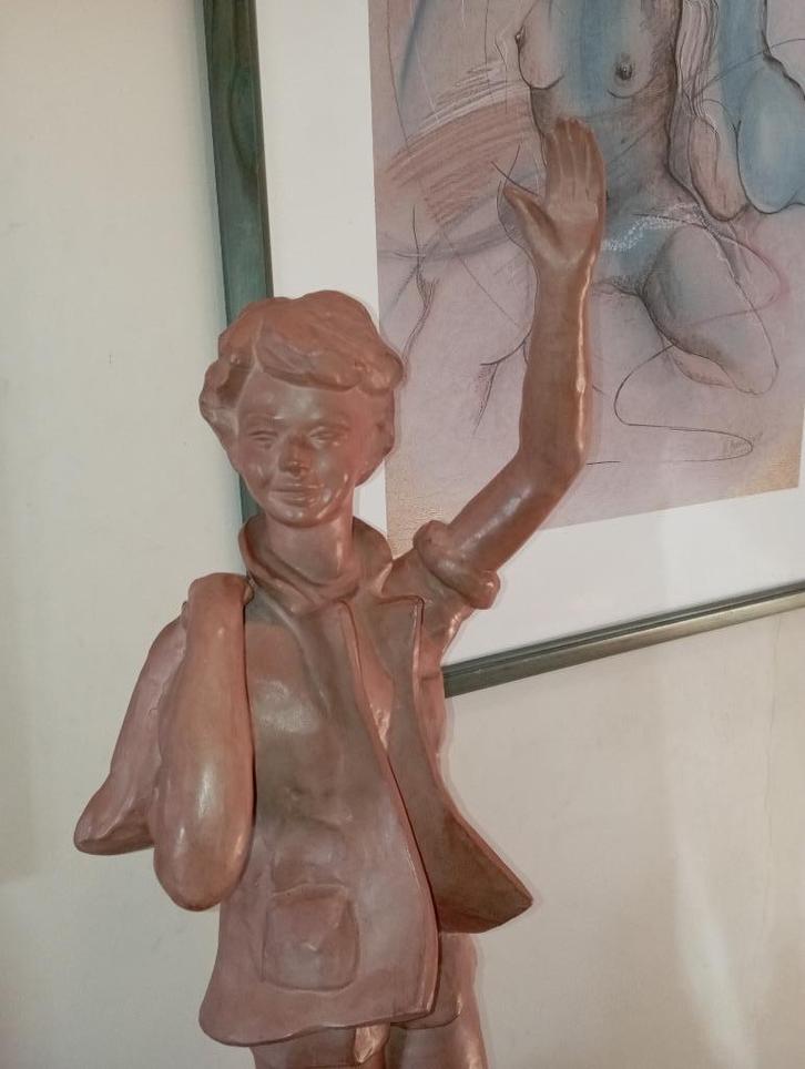 610) ceci n'est pas le salut nazi ( Paul Sersté ) 71,5 cm!!, Antiek en Kunst, Kunst | Beelden en Houtsnijwerken, Ophalen