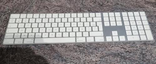 Apple Magic Keyboard met numeriek toetsenblok., Computers en Software, Toetsenborden, Gebruikt, Numeriek, Draadloos, Ergonomisch