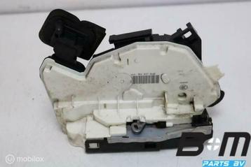 Portierslot rechtsvoor VW Golf 7 5K1837016E beschikbaar voor biedingen